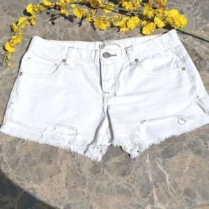 Free People Distressed White Denim Shorts 28